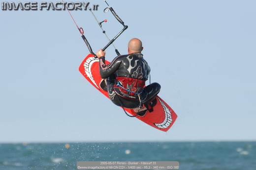 2005-05-07 Rimini - Bunker - Kitesurf 33
